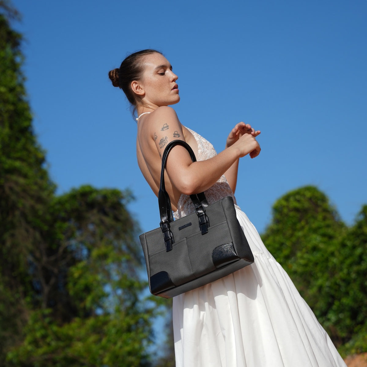 Túi xách da nữ Venessa Handbag - màu Xám-thumbmail-3