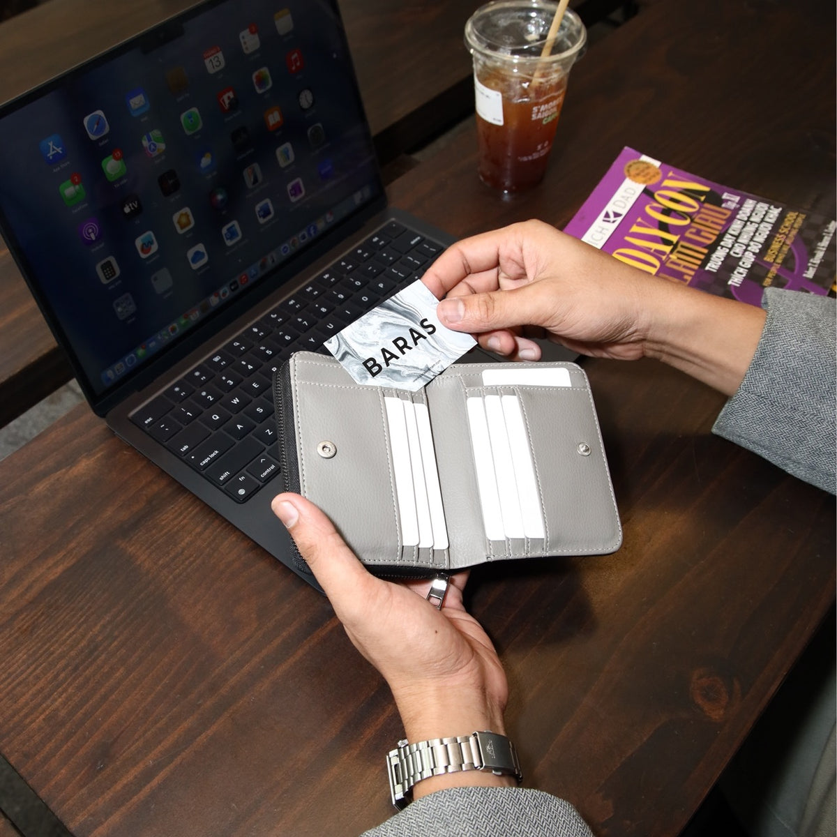 Ví da dáng đứng khoá kéo Andy Wallet-thumbmail-7